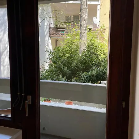 Gemutliches Studio Mitten In Der Stadt * ブレゲンツ
